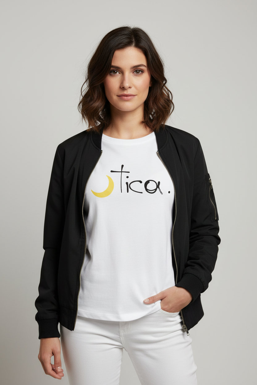 T-shirt 🌙tica.