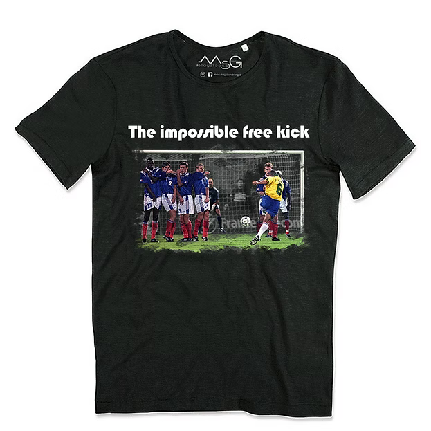T-shirt "The impossible free kick" Nera Uomo