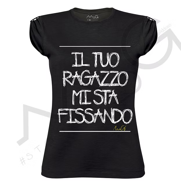 T-shirt "Mi sta fissando" Nero