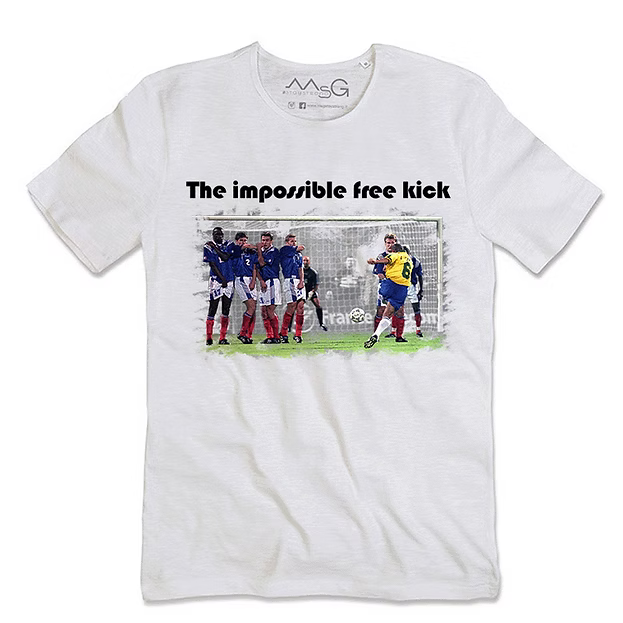 T-shirt "The impossible free kick" Bianca Uomo