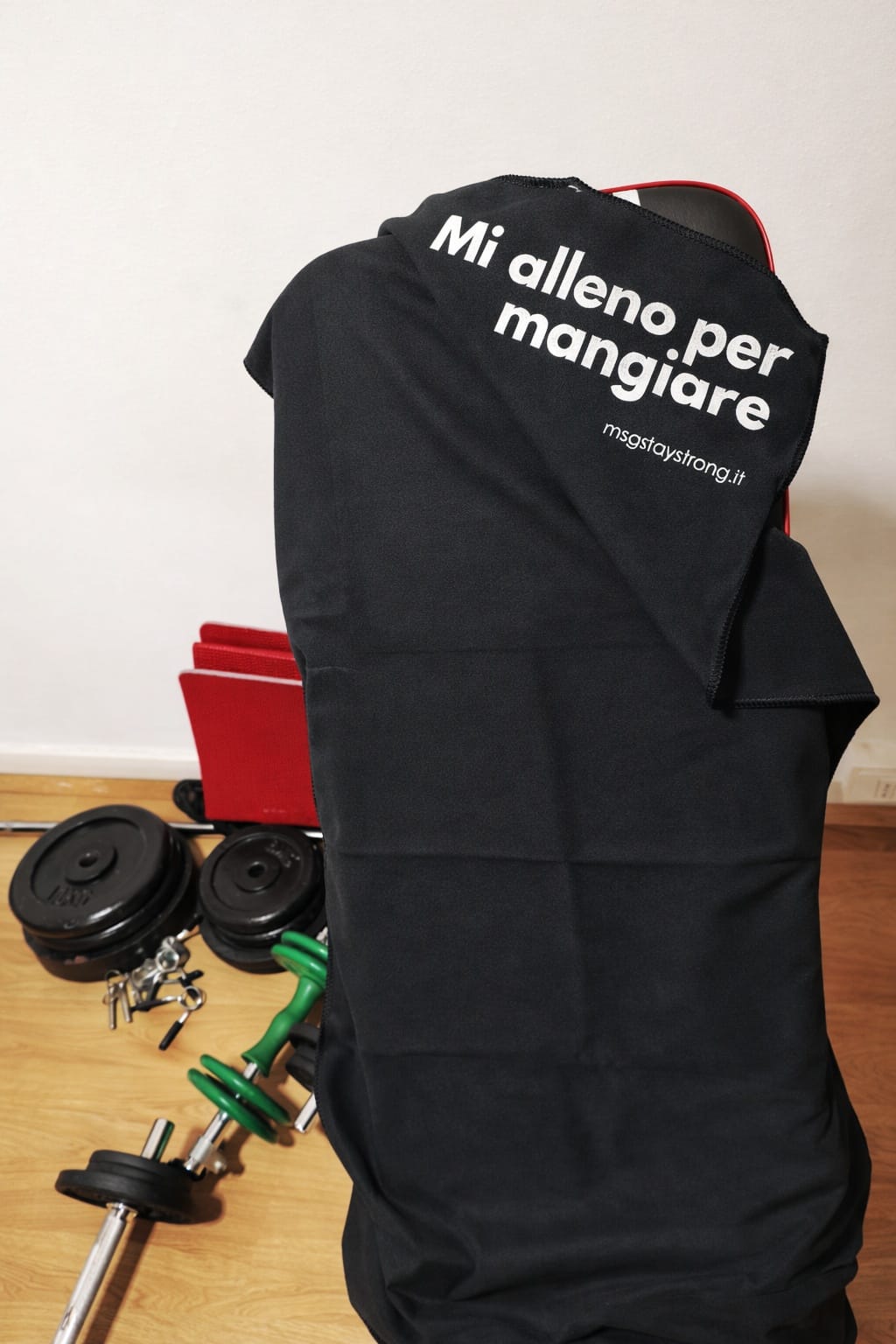 Telo Palestra in Microfibra 50x100 – “Mi alleno per mangiare"