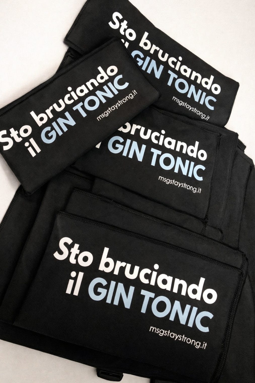 Telo Palestra in Microfibra 50x100 – “Sto bruciando il GIN TONIC"